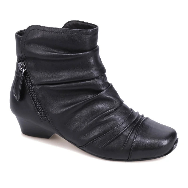 Camryn XW Ankle Boot