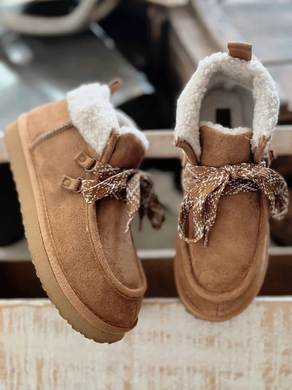 Very G Sherpa Lined Tan Bootie