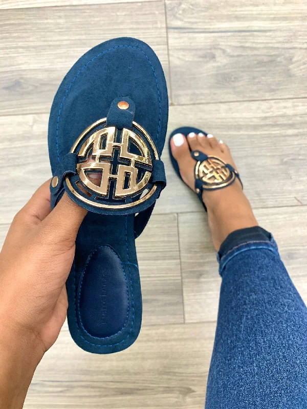 B890 - NAVY SUEDE