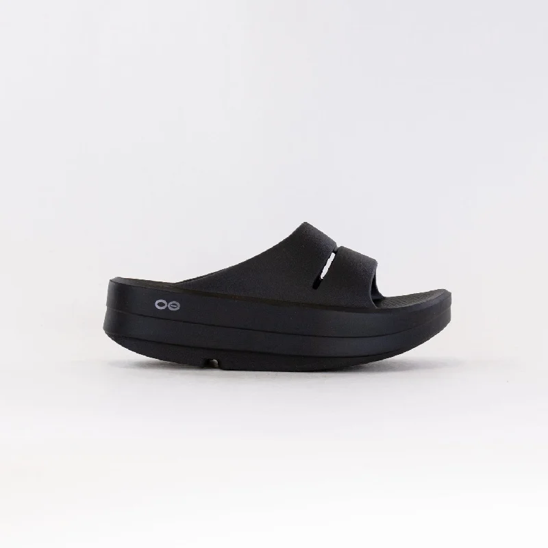 OOFOS OOMega Ooahh Sandal (Women's) - Black