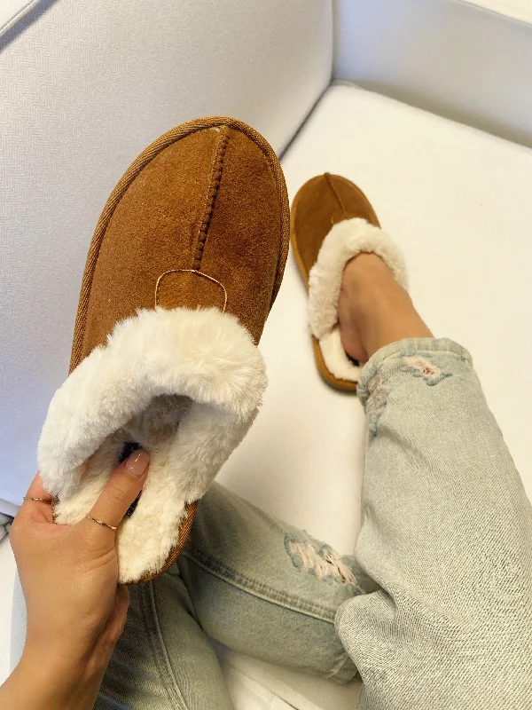 Riley Slippers - Tan