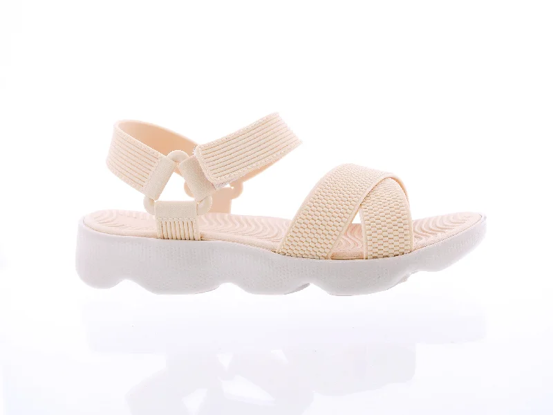 Women Embossed Sandal with Velcro