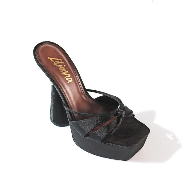 AUSTRALA1 - BLACK