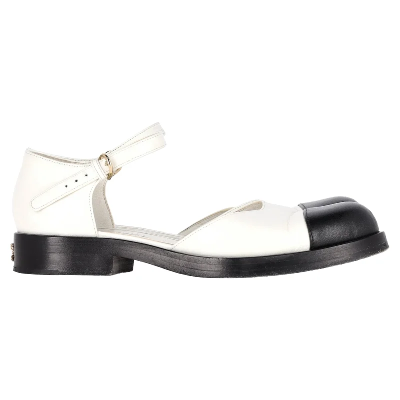 Chanel Mary Jane Interlocking CC Logo Flat Sandals in White Leather