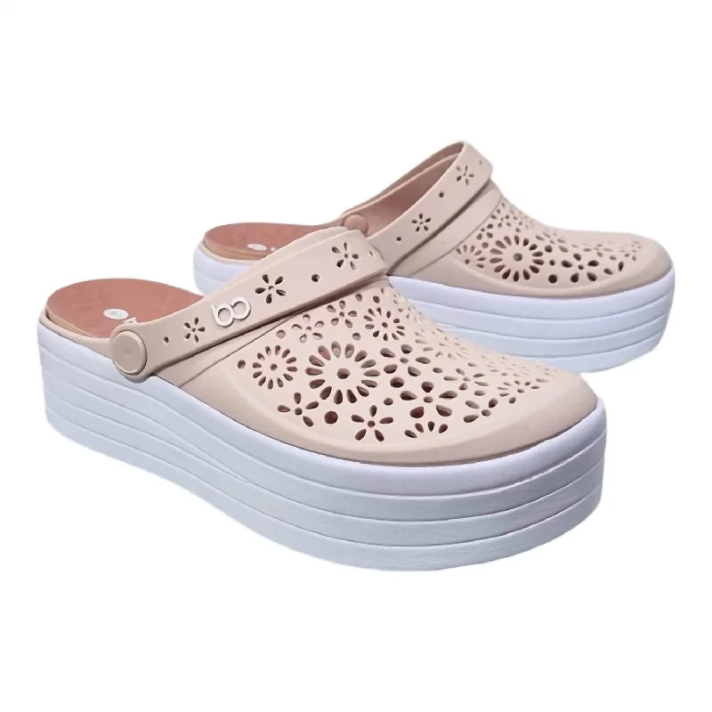 Women's Bali Clog In Pink/white